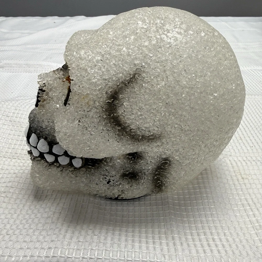 VTG Halloween Skull Light Up Melted Plastic Popcorn Blow Mold Scary Ghostly Fall